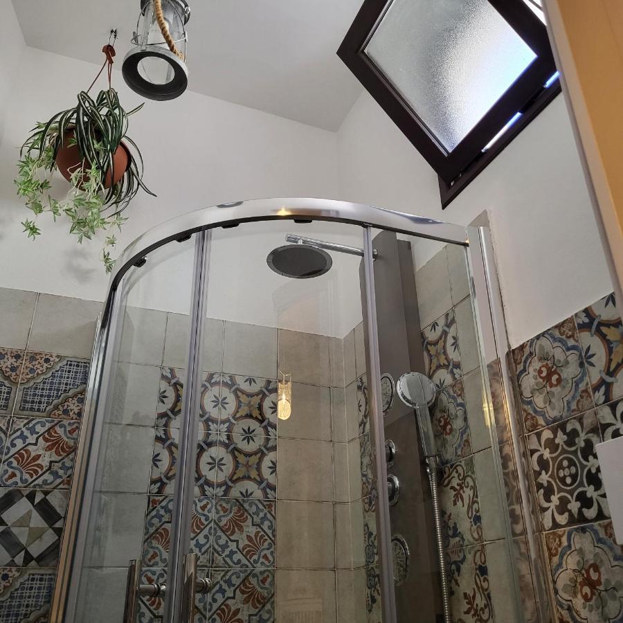 "Da Nina" Otel Lascari Dış mekan fotoğraf